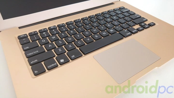 partake i3-5005u ultrabook fanless review n009