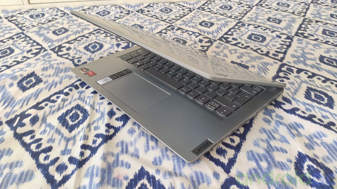 Lenovo Ideapad 3 Se Enciende Al Abrir La Tapa