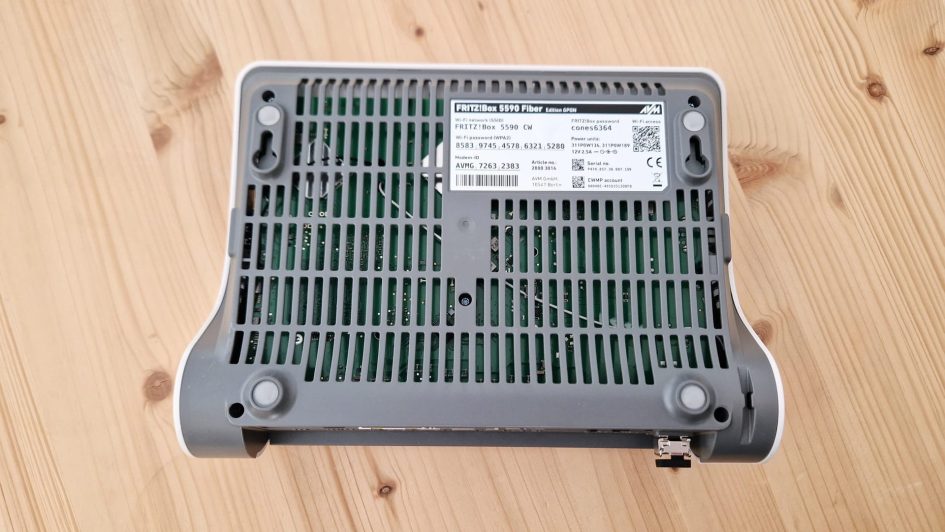 FritzBox 5590 Fiber review z008