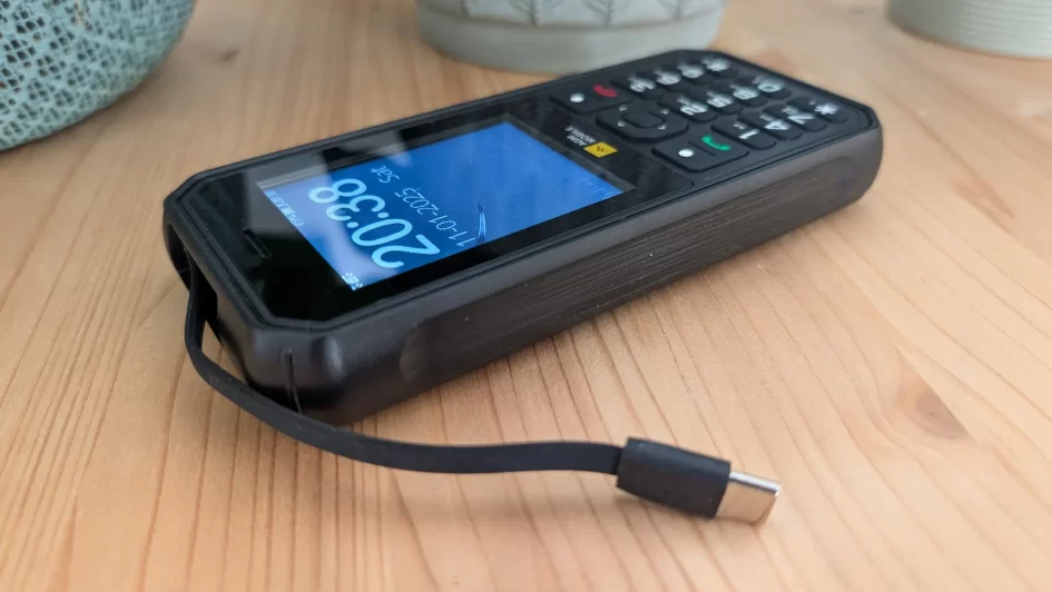 AGM M11 Review E005