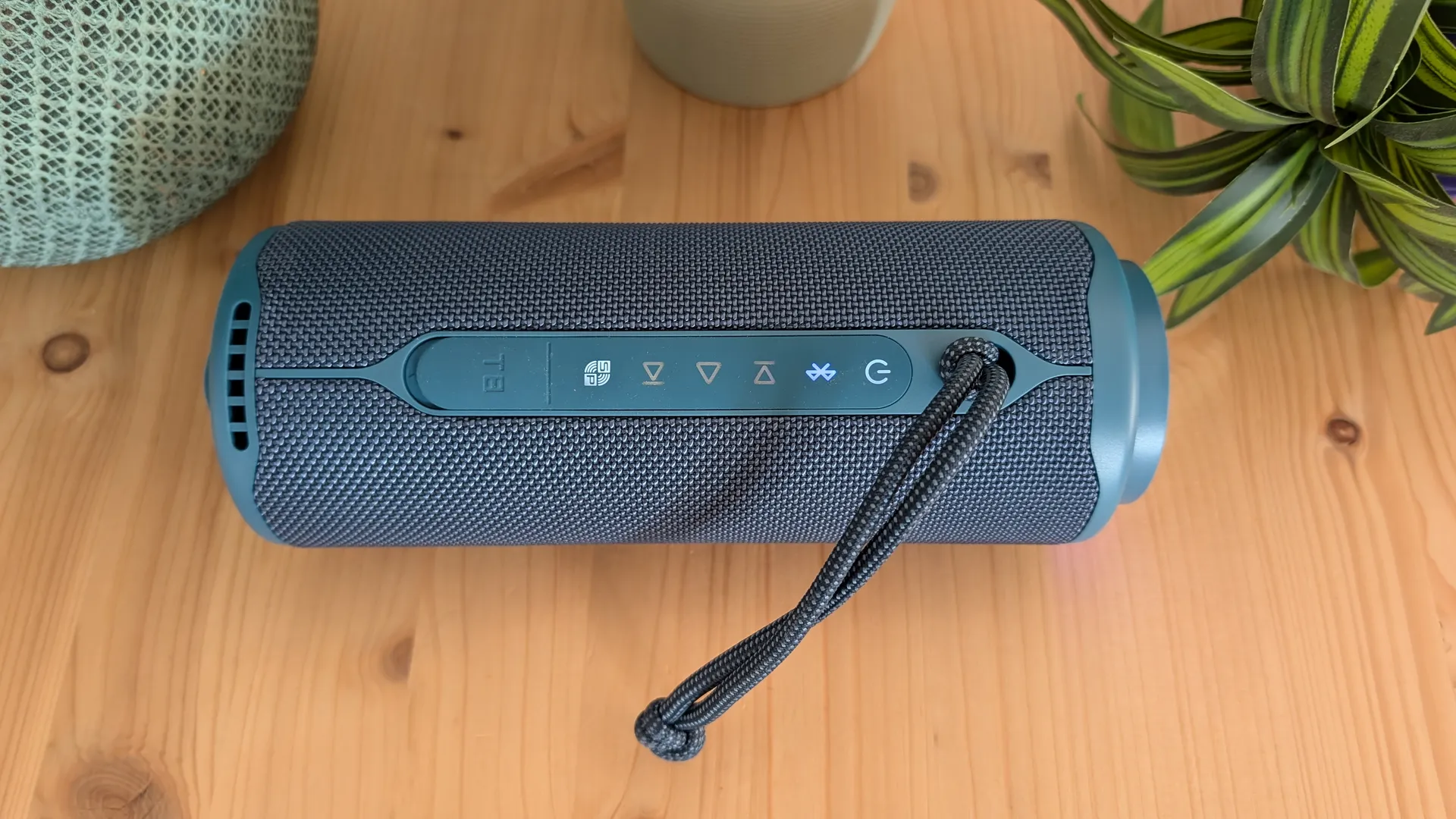 Tronsmart T8 Review E007