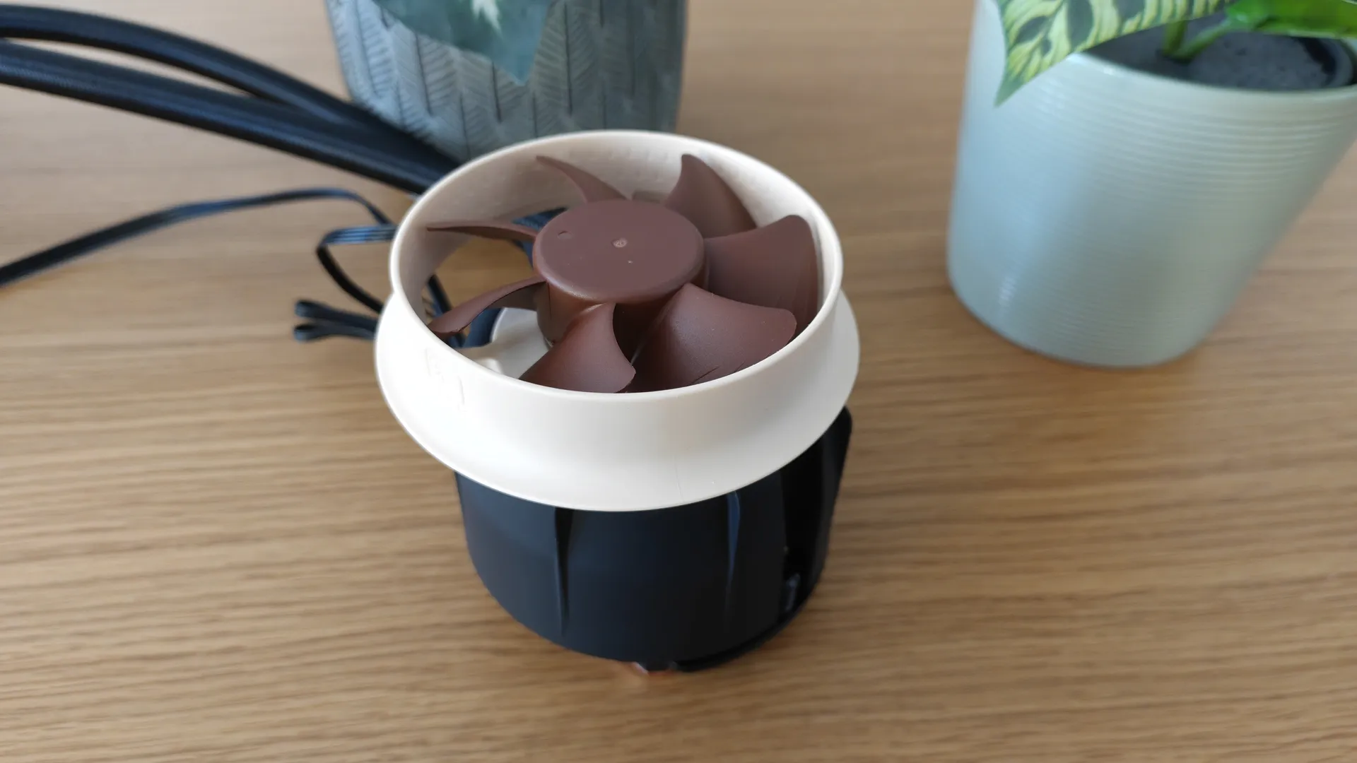 Noctua NL LC1 Review Es017